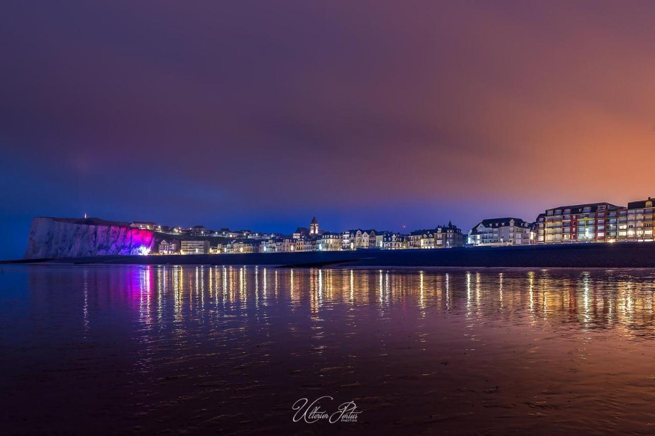 La Verriere. Les Locations Isahora C'Est Aussi Plusieurs Appart' De Standing A 2 Pas Du Chateau D'Eu, Des Falaises Du Treport, De Mers Les Bains Et Aux Portes De La Baie De Somme Eu (Seine-Maritime) Buitenkant foto