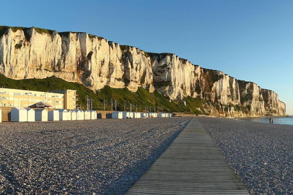 La Verriere. Les Locations Isahora C'Est Aussi Plusieurs Appart' De Standing A 2 Pas Du Chateau D'Eu, Des Falaises Du Treport, De Mers Les Bains Et Aux Portes De La Baie De Somme Eu (Seine-Maritime) Buitenkant foto