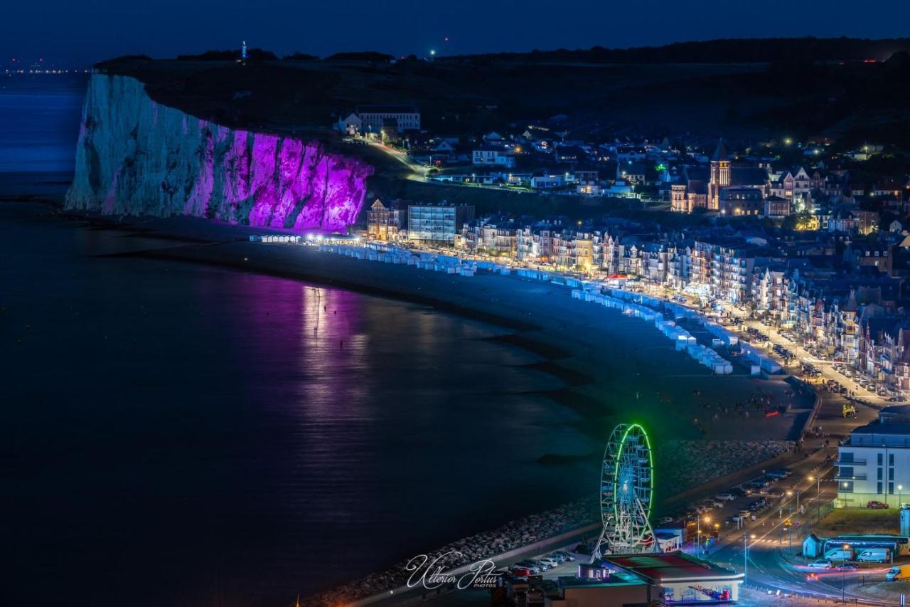 La Verriere. Les Locations Isahora C'Est Aussi Plusieurs Appart' De Standing A 2 Pas Du Chateau D'Eu, Des Falaises Du Treport, De Mers Les Bains Et Aux Portes De La Baie De Somme Eu (Seine-Maritime) Buitenkant foto